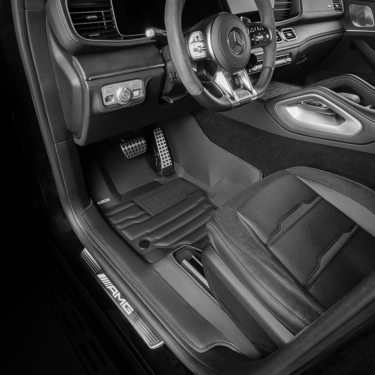 Mercedes-Benz GLS 6-Seater